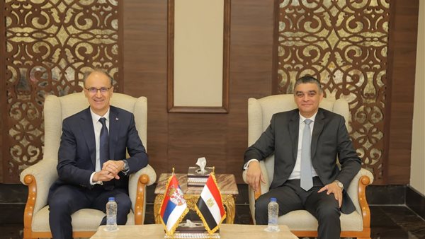 مصر وصربيا تعززان التعاون في القطاع الصحي