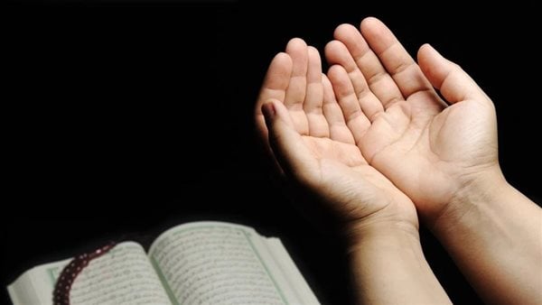 100 دعاء لابنتي في الامتحان.. اللهم افتح عليها فتوح العارفين
