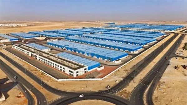 14 قطاعًا تقود مستقبل الاقتصاد المصري.. أين تتجه الاستثمارات الجديدة؟