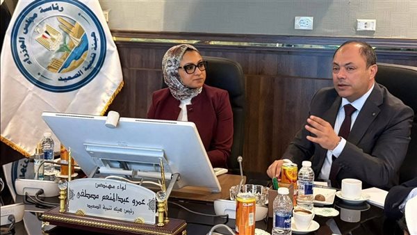 رئيس هيئة تنمية الصعيد يبحث التعاون مع محافظ الوادي الجديد