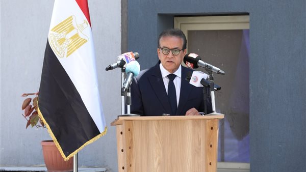 وزير الصحة يتفقد مدينة اللقاحات باستثمارات 12 مليار جنيه