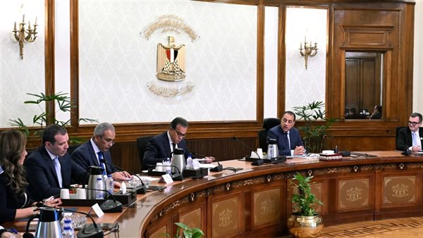 رئيس الوزراء يعلن تحديثات جديدة في منظومة الإسعاف المصرية