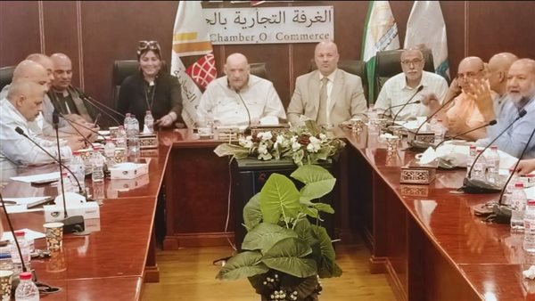 الغرفة التجارية بالجيزة تناقش مع المخابز آليات تطبيق المنظومة الجديدة