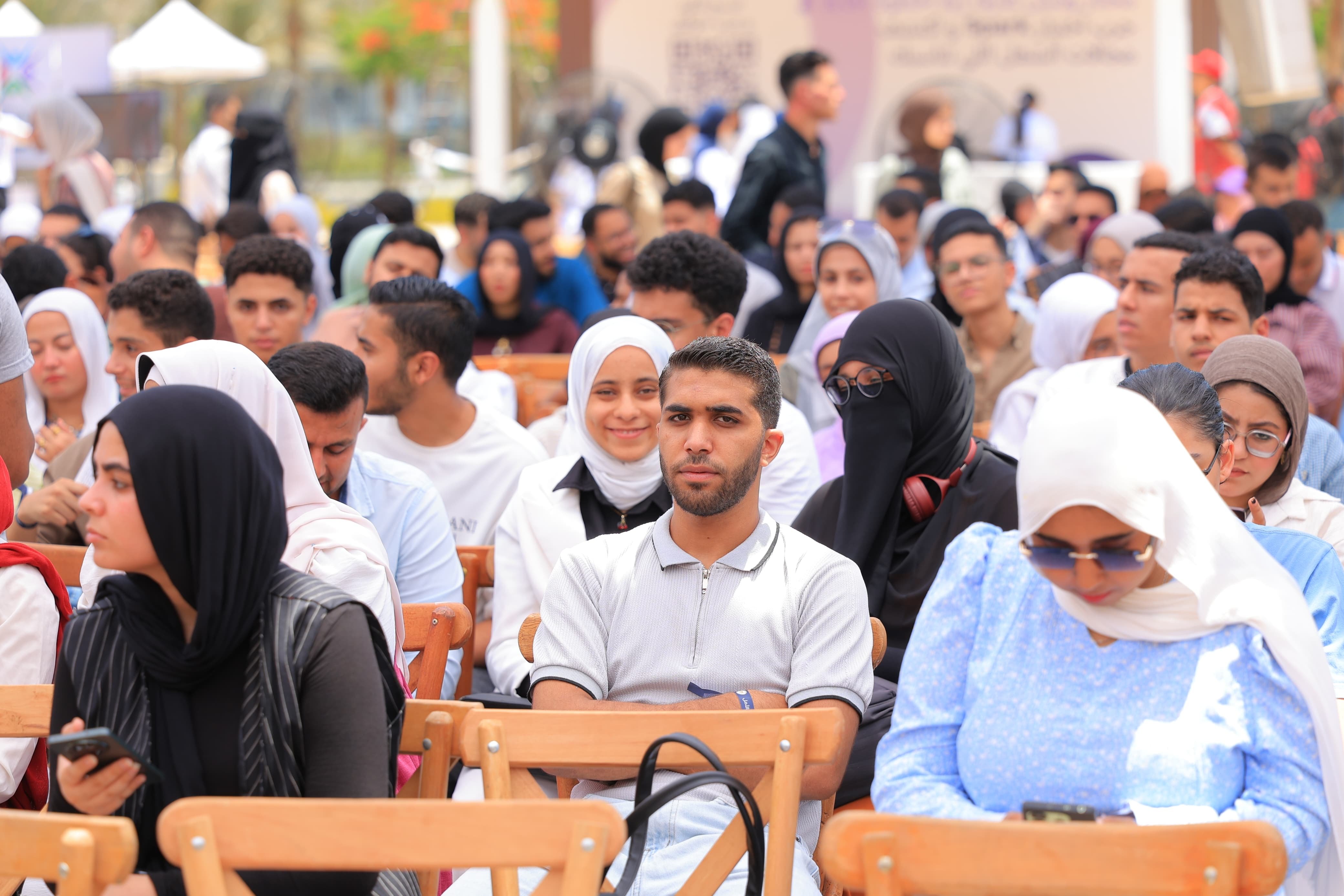 جانب من انطلاق فعاليات مشروع وحدات وزارة التضامن الاجتماعي بالجامعات