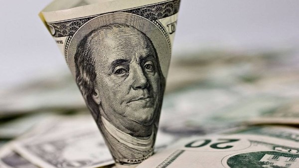 أعلى سعر دولار .. ثابت عند 50.18 جنيه اليوم