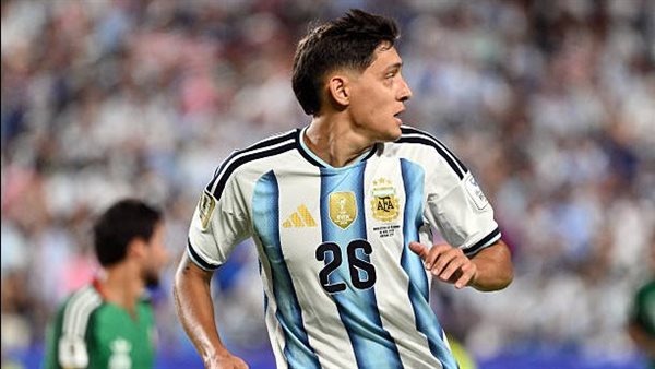 صراع إيطالي على مولينا.. روما ونابولي يتنافسان لضم ظهير أتلتيكو مدريد