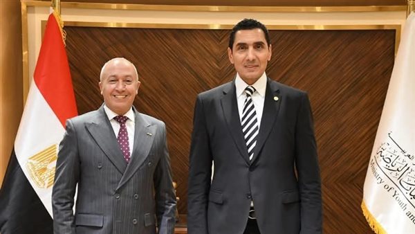 جوهر نبيل يكلف ممدوح الششتاوي مستشارًا لشؤون الاستثمار فى وزارة الشباب والرياضة