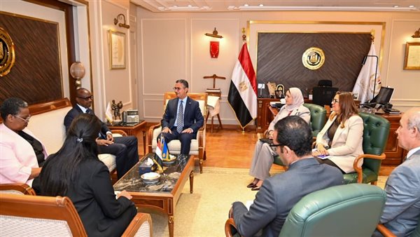 وزير التموين يلتقي سفير رواندا لبحث التعاون وتبادل الخبرات في الأمن الغذائي