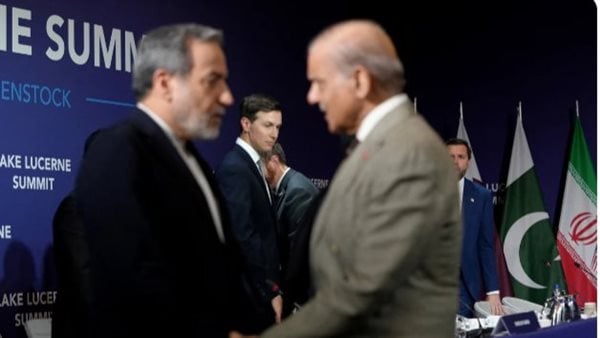 بعد تهديده للوفد الإيراني.. فانس: تصريحات ترامب لم تعرقل مفاوضات سويسرا