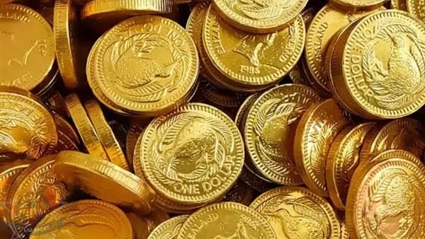 خسر أكثر من 13000 جنيه في 3 شهور.. مفاجأة في سعر الجنيه الذهب اليوم