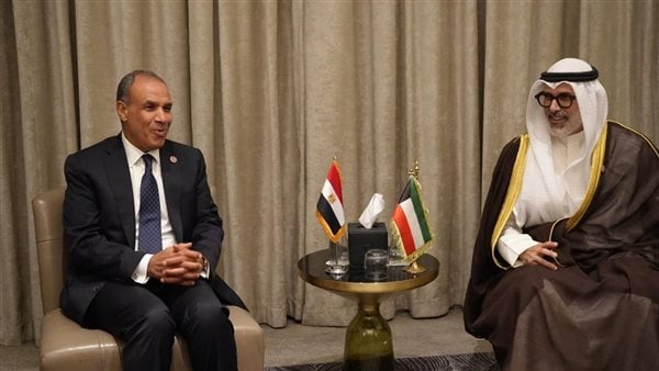 وزير الخارجية ونظيره الكويتي يشددان على أهمية الحفاظ على أمن الخليج