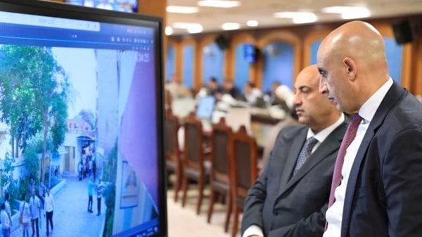 قبل امتحان اللغة الأجنبية الثانية.. وزير التعليم يشدد على الانضباط الكامل داخل اللجان ومتابعة لحظية لسير الامتحانات