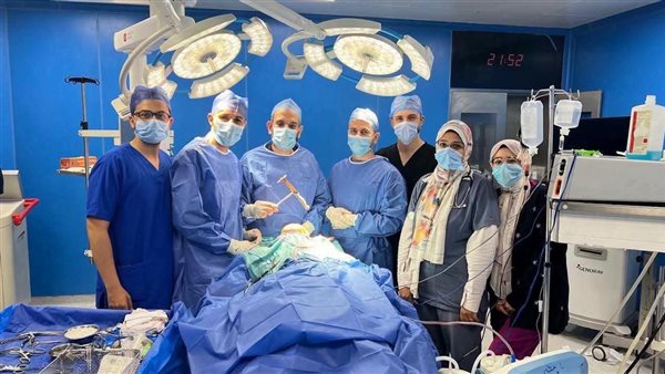 بعد وصول جسم حاد إلى المخ.. أطباء مستشفى جامعة بنها ينقذون حياة طفلة بجراحة معقدة