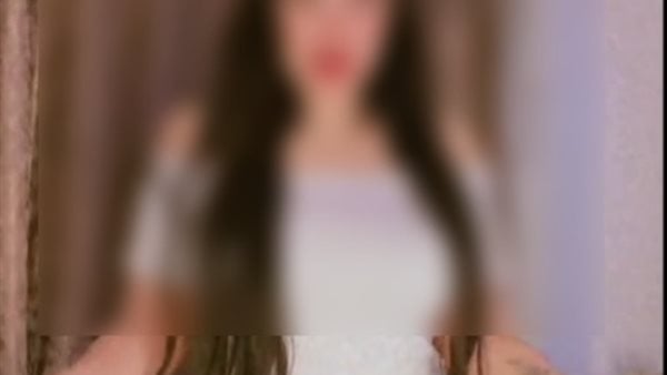 القبض على التيك توكر هاجر حلمي لاتهامها بنشر محتوى خادش بالعبور