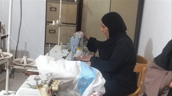 جهاز شباب الخريجين بالأقصر يكثف تدريبات التمكين الاقتصادي للمرأة والشباب.. صور