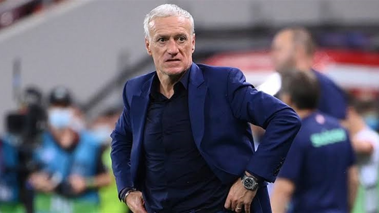 مدرب المنتخب الفرنسي: لعبنا الورق خلال فترة توقف المباراة مع العراق