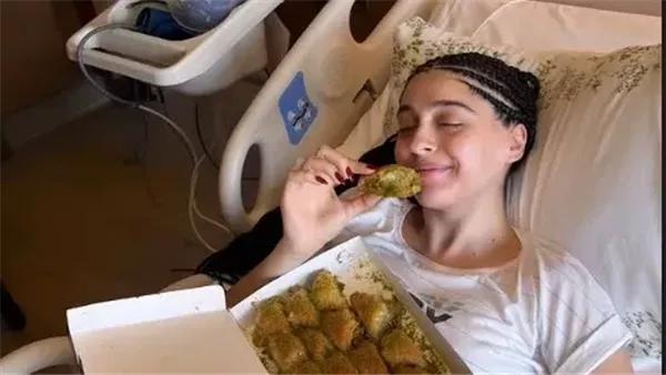 “حان وقت الراحة”.. جيمري بايسال تشارك جمهورها تطورات حالتها الصحية