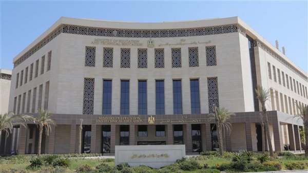 انتظام امتحانات الثانوية العامة.. 874 ألف طالب يؤدون اللغة الأجنبية الثانية