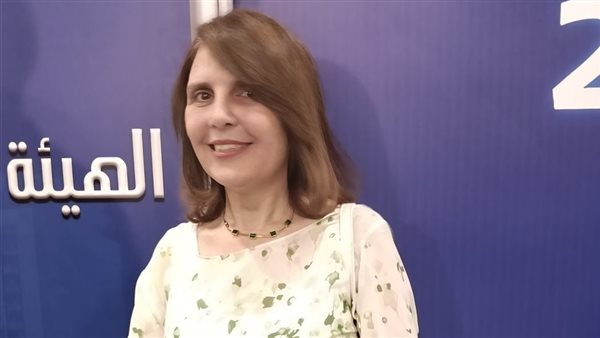 فايزة هنداوي: “قلبي مع كريستيانو رونالدو وعيني بكت على هدف أوزباكستان الضائع”