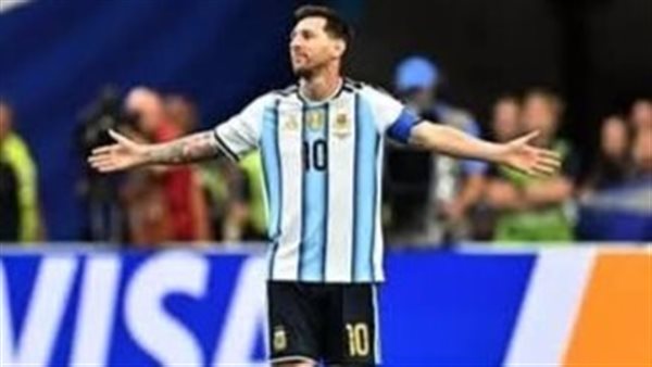محمد أضا يُعلق على تألق ميسي في كأس العالم مجددًا أمام النمسا