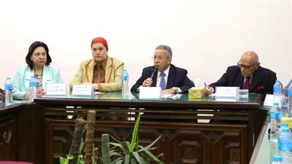 رئيسة القومي للطفولة والأمومة: ضرورة ضمان حق المرأة في ولادة آمنة وكريمة