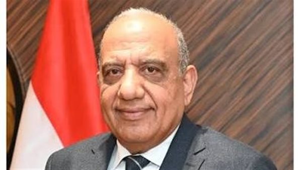 تعاون بين