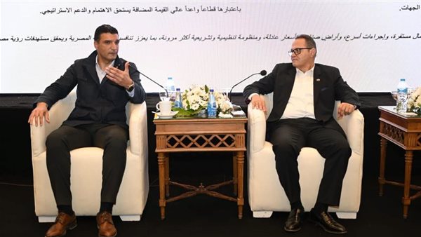 وزير الصناعة يلتقي رجال أعمال الإسكندرية لتحسين مناخ الاستثمار
