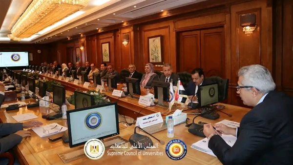 الأعلى للجامعات يدرس خفض أعداد المقبولين بكليات القطاع الصحي في تنسيق 2026-2027