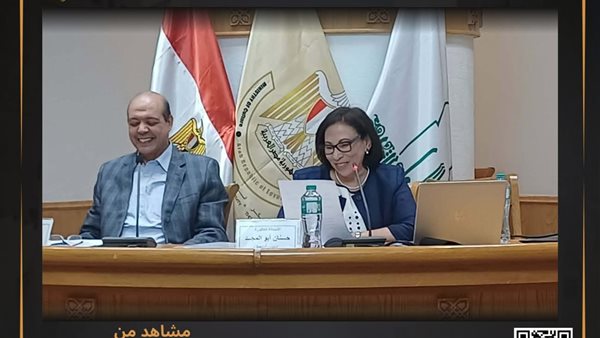 مائدة مستديرة حول تفعيل النشاط الفني في المدارس ودراسة الفنون في الجامعات