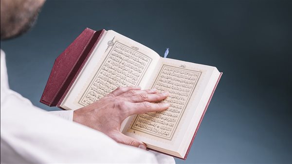دار الإفتاء المصرية تؤكد حكم قراءة سورتي السجدة والإنسان في فجر الجمعة