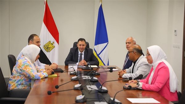 محافظ دمياط: تكامل الأدوار بين الطرق ومركز معلومات شبكات المرافق يعزز الخدمات للمواطنين
