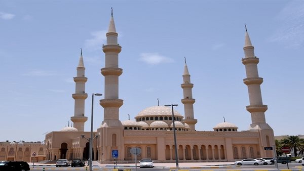 مواقيت الصلاة اليوم الإثنين: موعد أذان الظهر في القاهرة والمحافظات