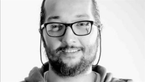 محمد إمام يبرز نجاحاته السينمائية ويكشف عن مخرج “صقر وكناريا” حسين المنباوي
