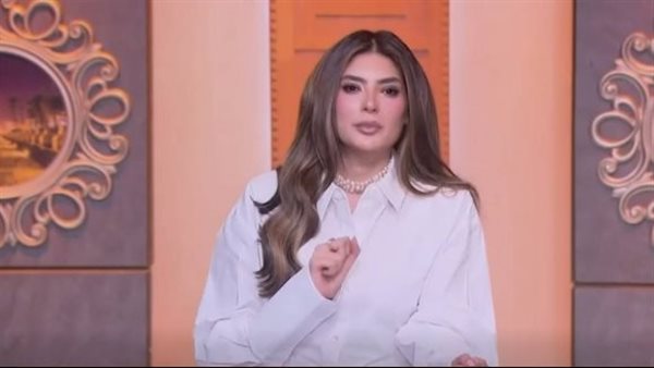 لما جبريل ترد على منتقدي زواج أحمد السعدني وميرنا الهلباوي: لماذا نتدخل في الأمور الشخصية؟