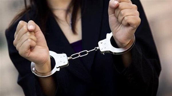 النيابة تستعجل التقرير الطبي في قضية سيدة عذبت طفلها حتى الموت بمساعدة عشيقها بحلوان