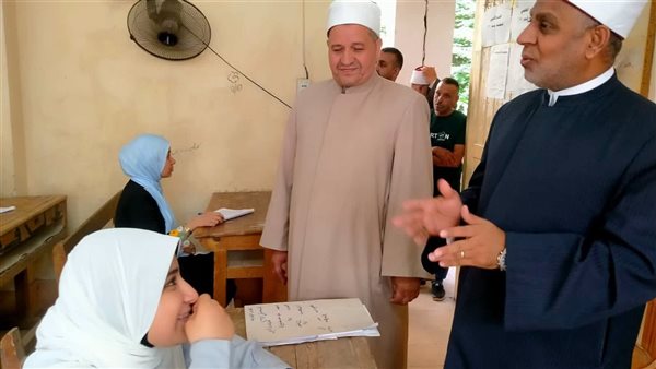 والدة التوأم الرباعية بقليوب تكشف تفاصيل رحلتهن مع الثانوية الأزهرية بعد تكريمهن