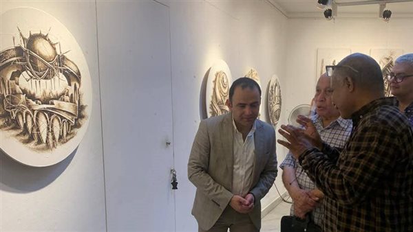 افتتاح معرض “أطلال” للفنان أحمد درويش في متحف المنصورة القومي (صور)