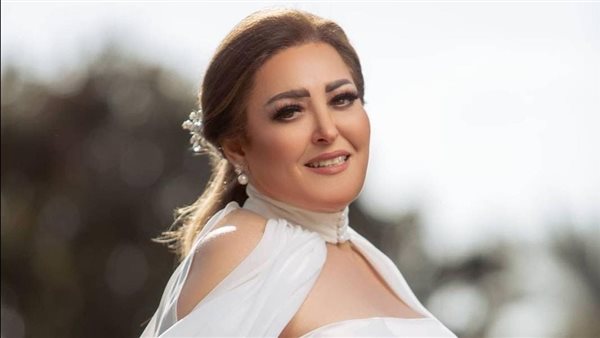 نهال عنبر تدعم هبة مجدي في محنتها الصحية: “ستتجاوزين الأزمة يا بطلة”