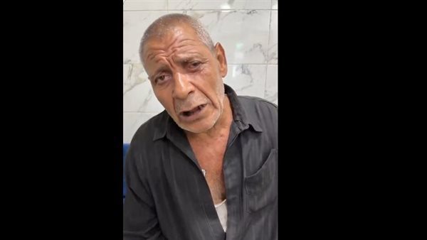 مأساة عم رضا.. عامل بسيط ينقطع معاشه بسبب تزوير غير متوقع (فيديو)