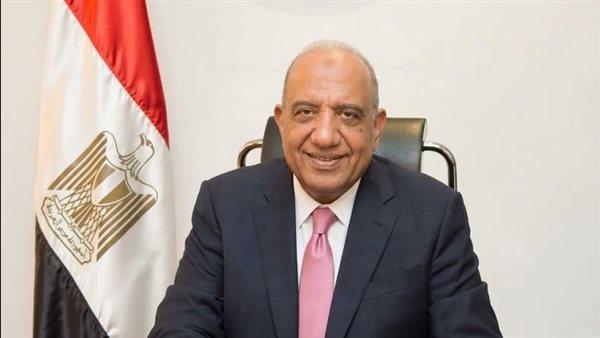 وزير الكهرباء: إضافة وربط 3300 ميجاوات من الطاقة المتجددة وبطاريات التخزين بحلول 2026