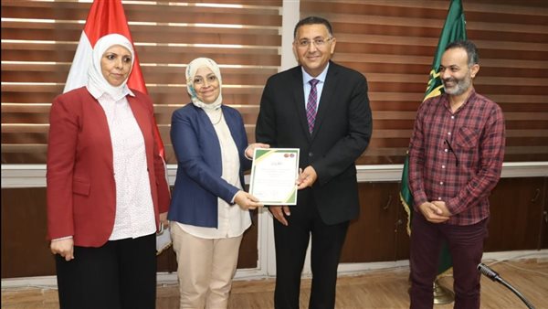 محافظ القليوبية يعتمد الخريطة الرقمية لمدينة بنها لتعزيز التحول الرقمي