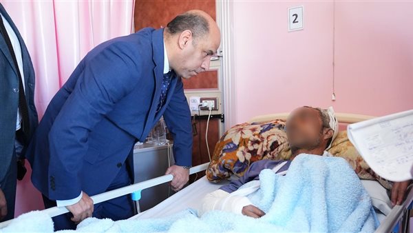 رداد يتابع حالة مصابي حادث القطار السريع: سلامة العمال أولوية لا تقبل التهاون