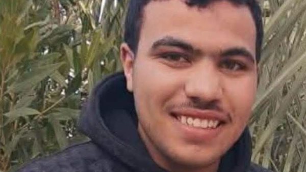 الشرقية تشيّع جثمان الطالب محمد عبده ضحية الأزمة القلبية في صان الحجر