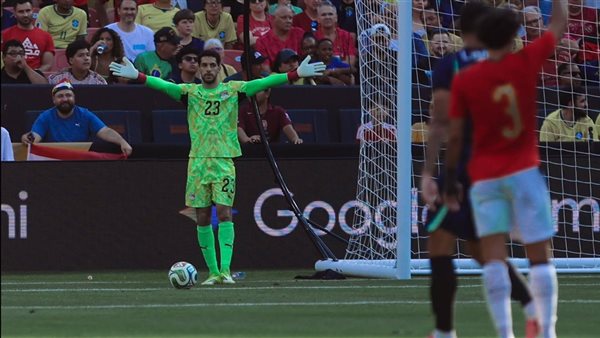 مصطفى شوبير يجذب أنظار الأندية الفرنسية بعد تألقه في كأس العالم 2026