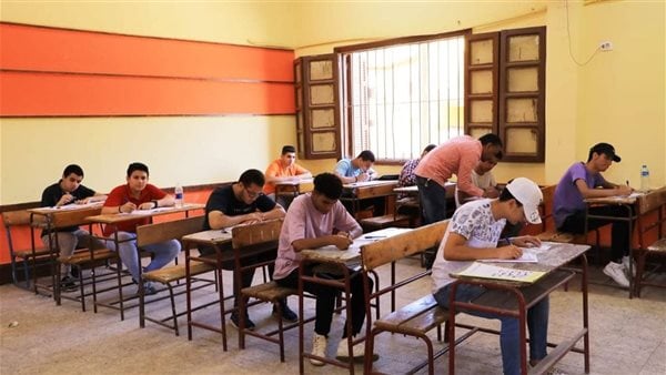51 ألف و 702 طالب يؤدون إمتحانات الثانوية العامة بالغربية