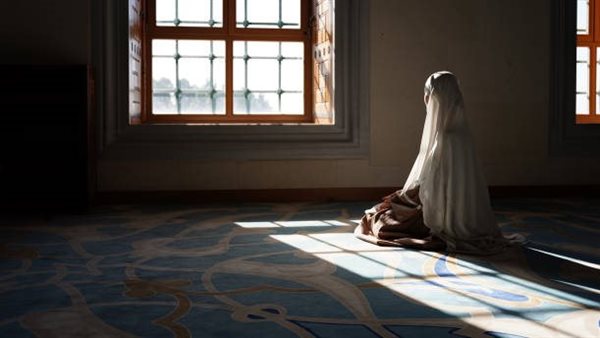 أذكار المساء كاملة مكتوبة.. كلمات تحفظك المسلم من كل سوء