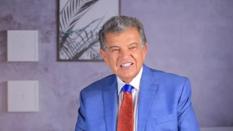 أستاذ أمراض جلدية يكشف مخاطر استخدام عقار إيزوتريتينوين لعلاج حب الشباب