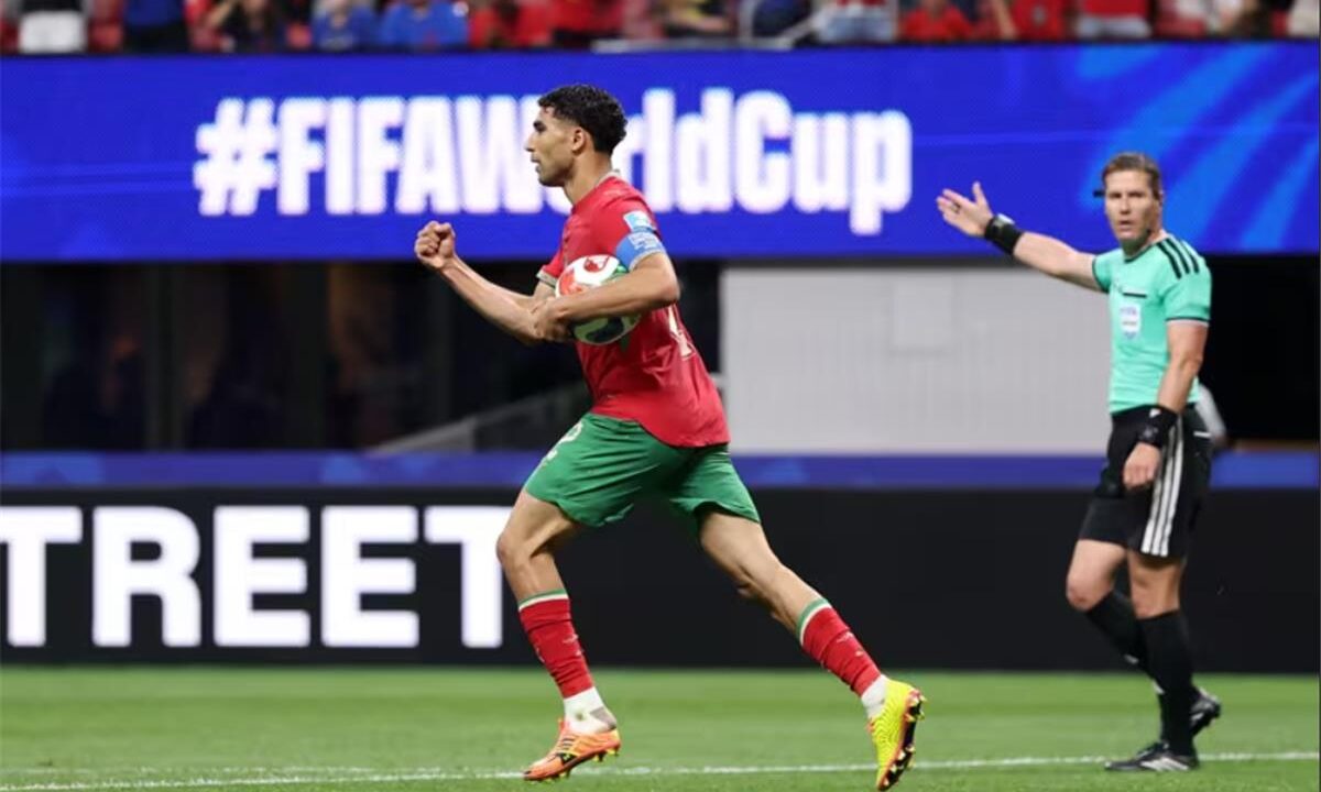 أشرف حكيمي يسجل هدف التعادل للمغرب أمام هايتي في كأس العالم 2026