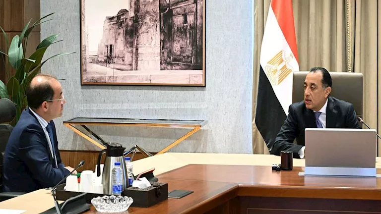 مدبولي يؤكد أولوية الصحة والتعليم خلال متابعة استعدادات موازنة 2026/2027