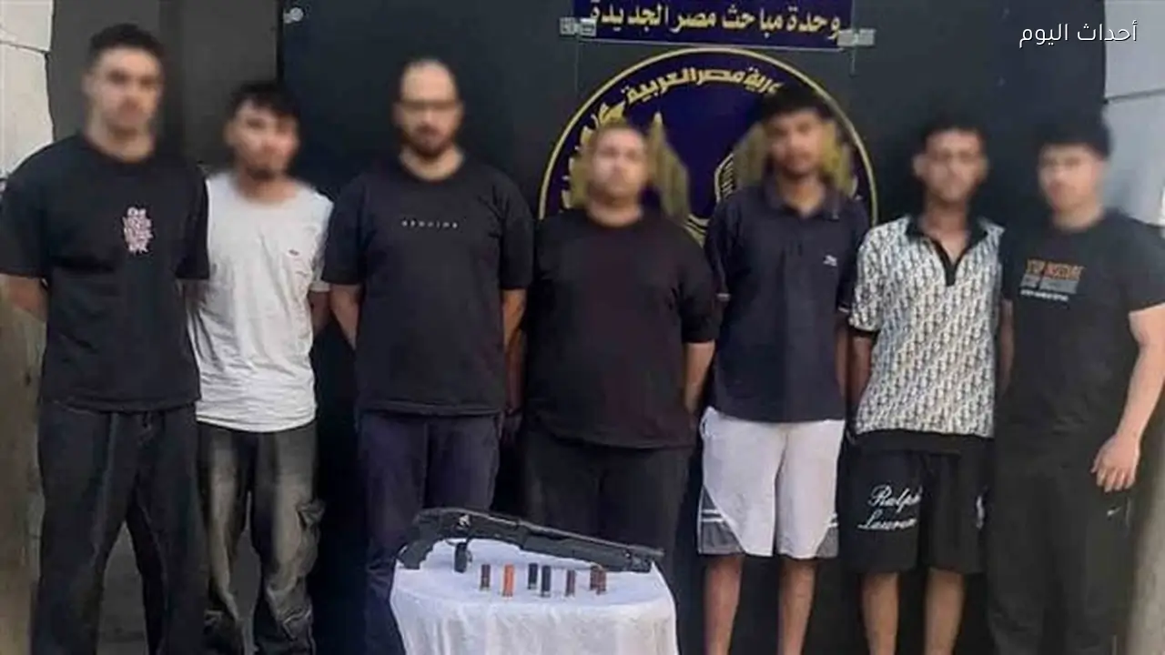 أُصيب أحد المارة.. ضبط طرفي مشاجرة بعد إطلاق أعيرة نارية بسبب خلافات على صداقة فتاة بالقاهرة